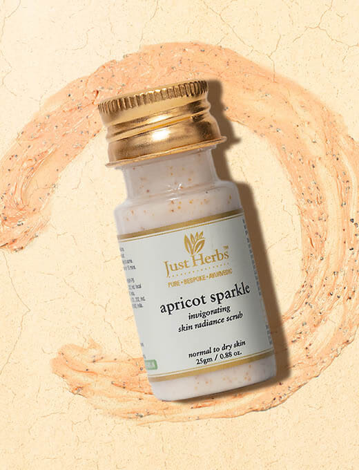 Apricot Sparkle Invigorating Skin Radiance Scrub Size 25 ml By Just