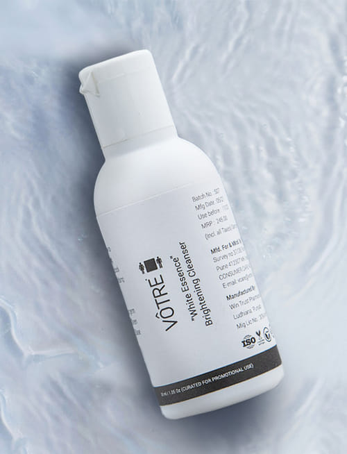 White Essence Brightening Cleanser
