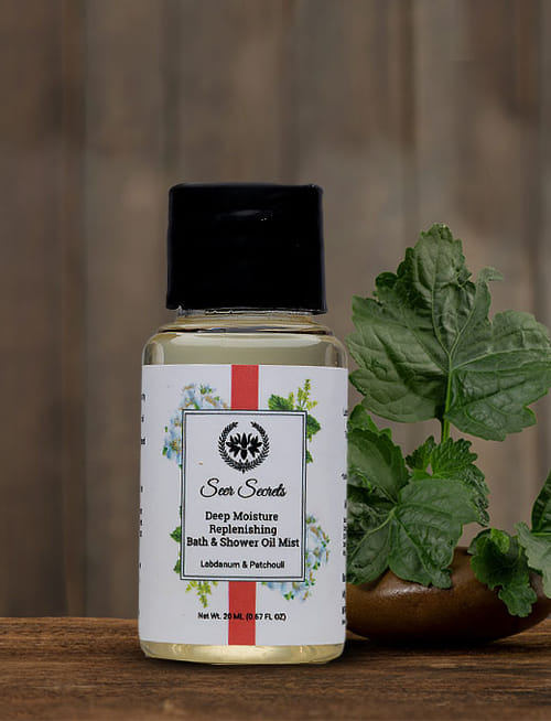 Labdanum & Patchouli Deep Moisture Replenishing Bath & Shower Oil Labdanum & Patchouli Deep Moisture Replenishing Bath & Shower Oil