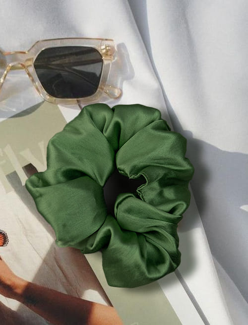 Scrunchie - Neem Green