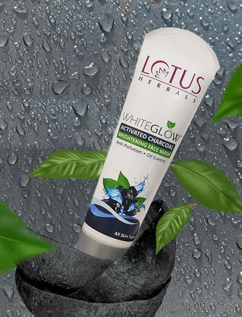 Whiteglow Activated Charcoal Brightening Face Wash