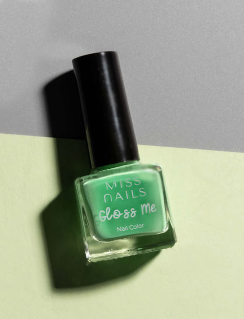 GLOSS ME NAIL COLOR SHADE NO 04