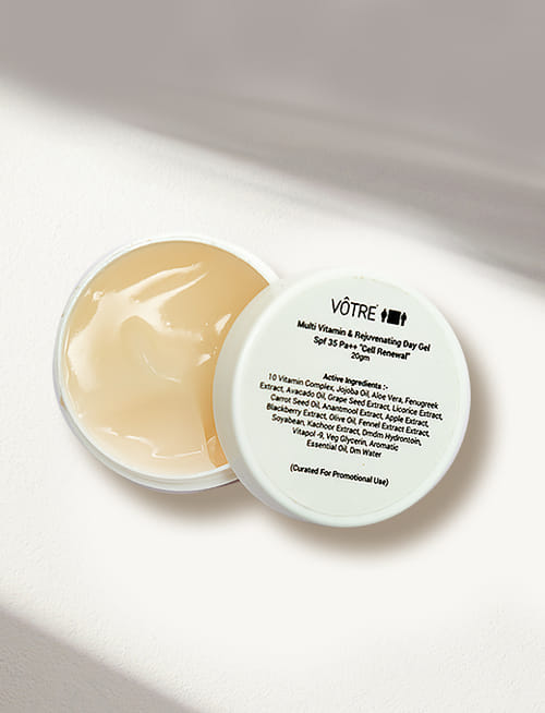 Multi Vitamin & Rejuvenating Day Gel SPF 35 PA++
