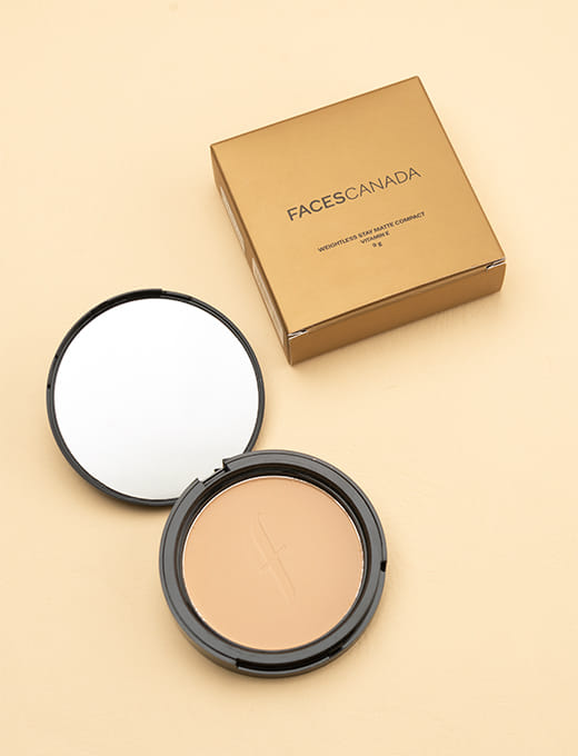 Weightless Stay Matte Compact Spf 20 Vitamin E & Shea Butter - Natural 02