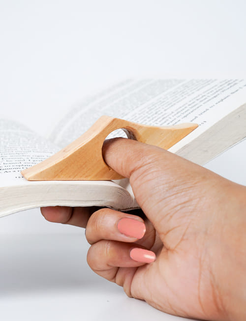 Book Thumb Holder Book Thumb Holder