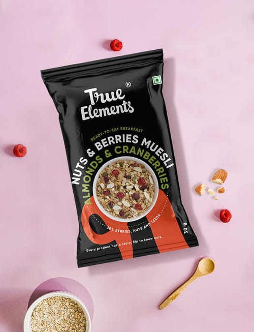 Crunchy Nuts & Berries Muesli Pillow Pouch