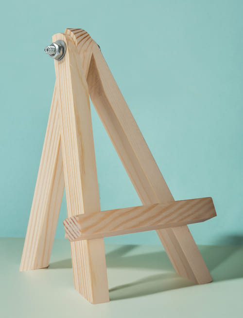Mini Wooden Easel Pinewood