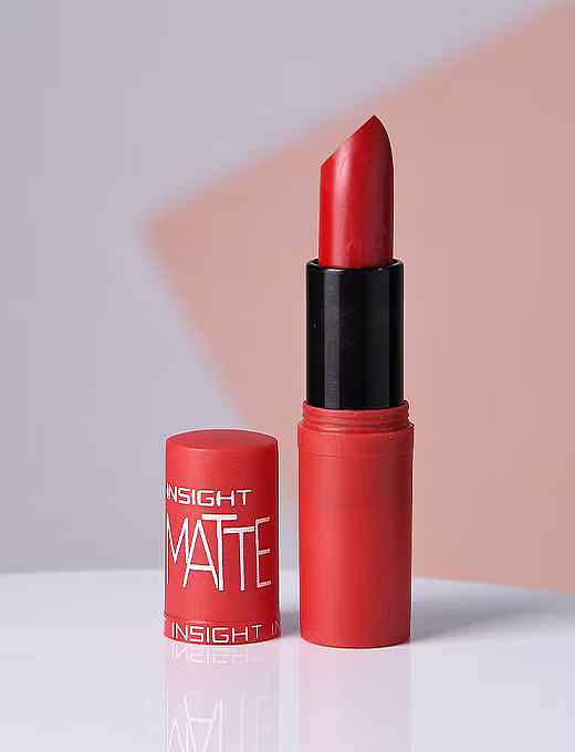 IC Insight Communications - Red carpet, #mattemoiselle red lip