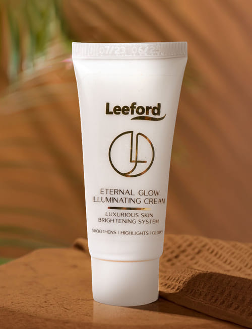 Eternal Glow Illuminator Cream