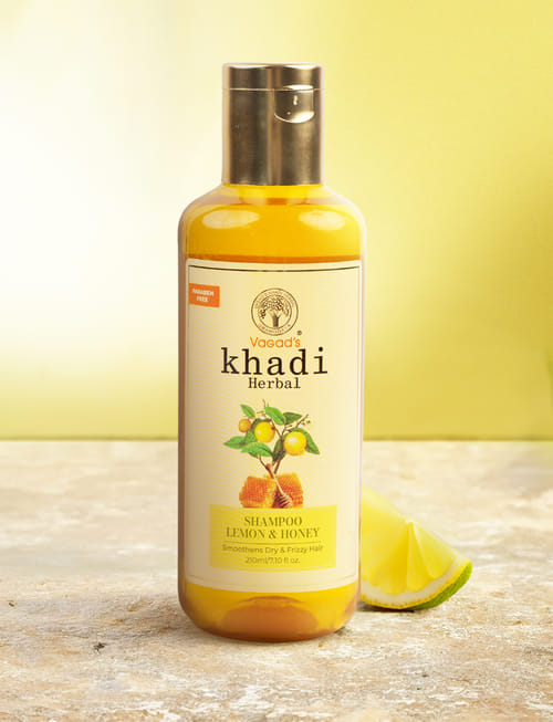 Lemon & Honey Shampoo For Smoothing Dry & Frizzy Hair Lemon & Honey Shampoo For Smoothing Dry & Frizzy Hair