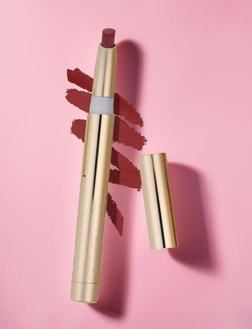 Ultimatte Long-Stay Matte Lipstick - 04 Bombshell