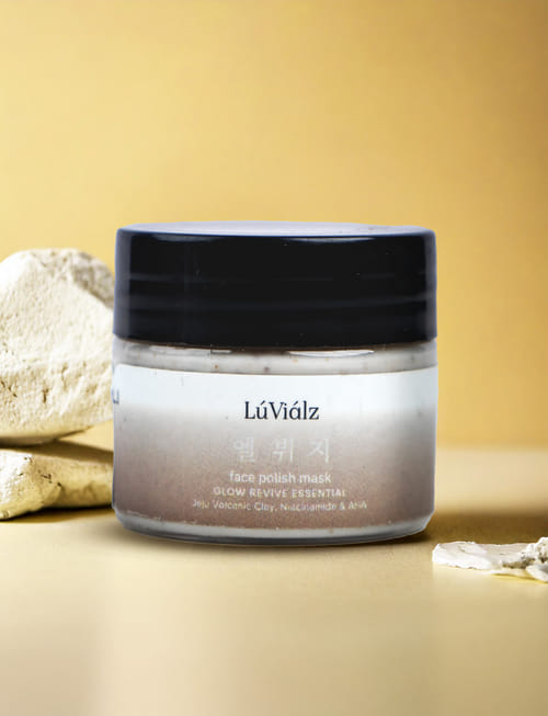 Jeju Volcanic Clay, Niacinamide And Glycolic Acid Face Polish Mask