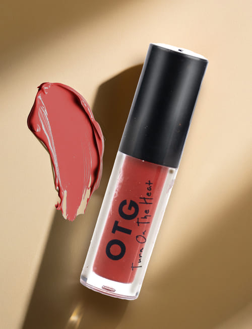 Creme Matte Lipstick - 01 Red