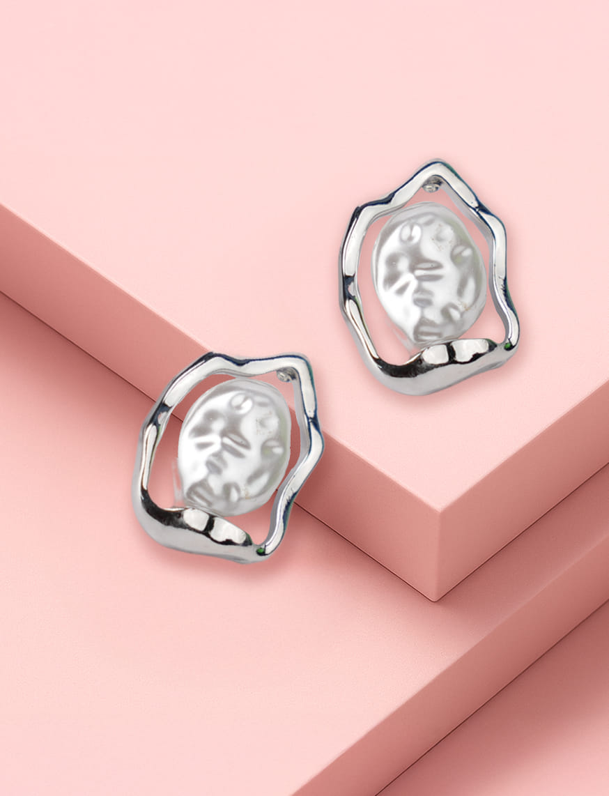 Pearl Artistry Stud Earrings - Silver
