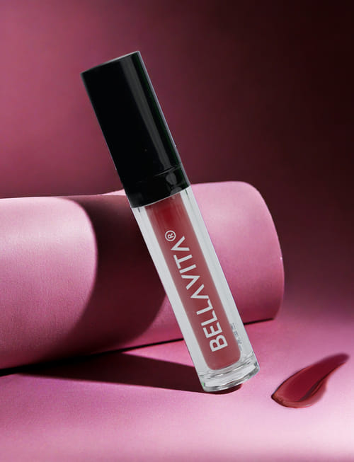 Kiss-Proof Liquid Lipstick In Naughty Nude