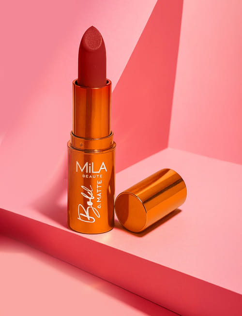 Bold & Matte Lipstick - 03 Fiery Fashion