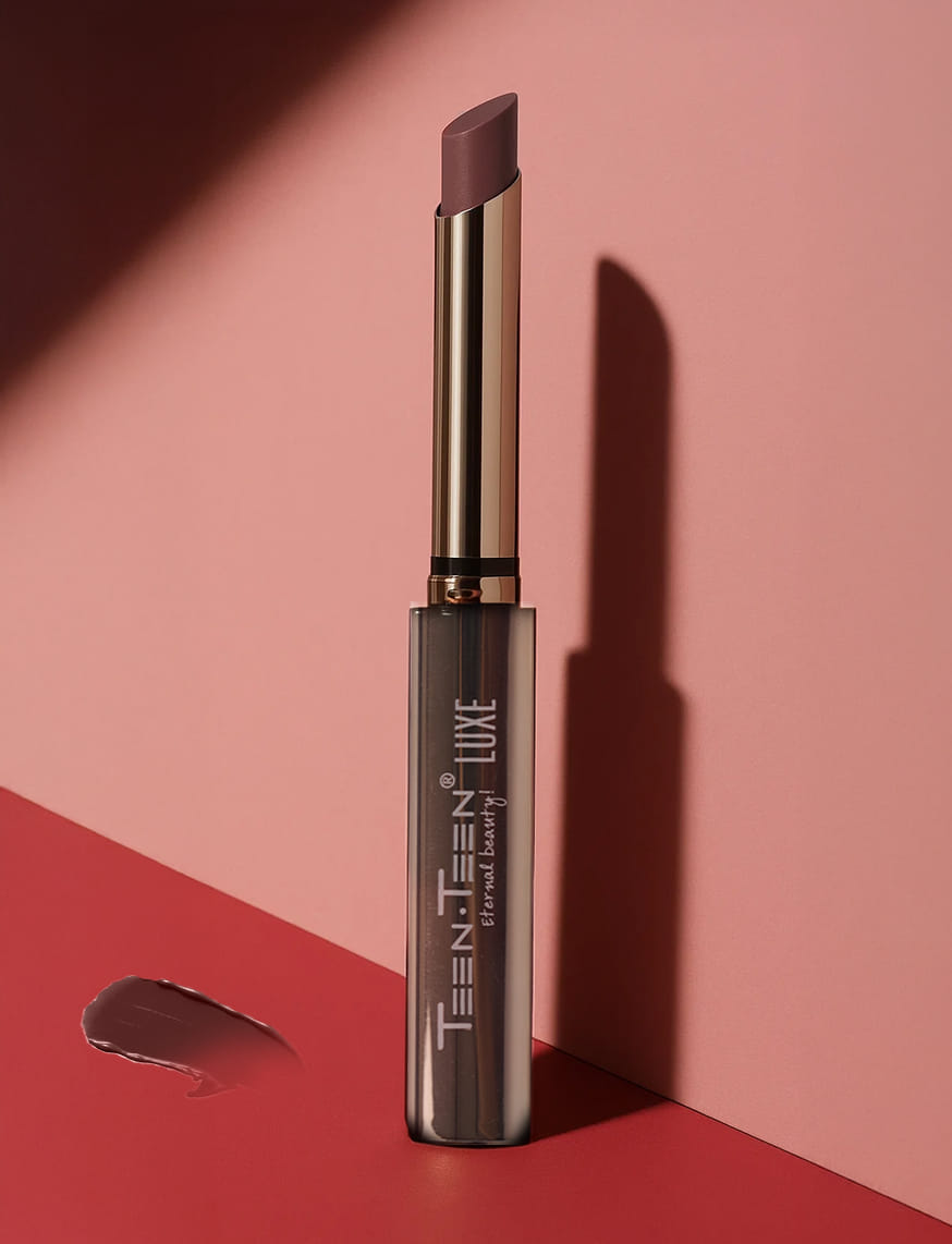 Luxe Matte Lipstick 04 Nude Diva