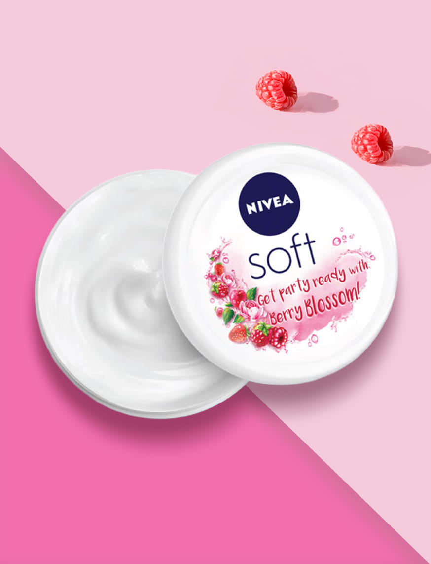 Soft Light Moisturizer Berry Blossom