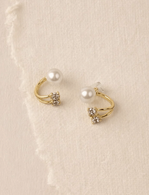 Pearl Radiance Studs Earrings