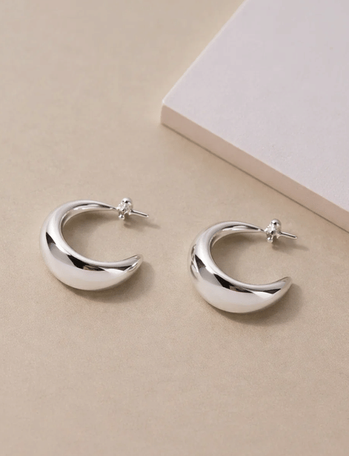 Modern Moon Curve Hoops Earrings - Silver