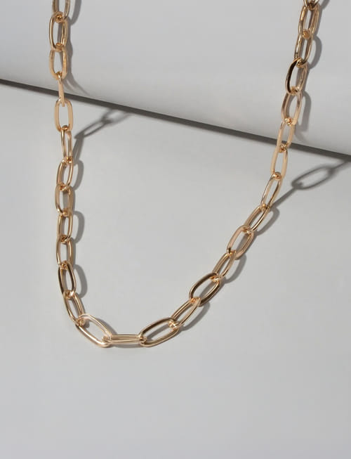 Radiant Chain Link Gold Necklace