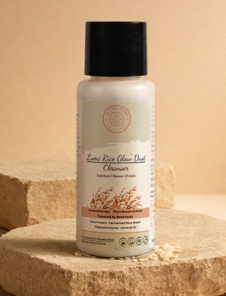 LumiRice Glow Dust Cleanser