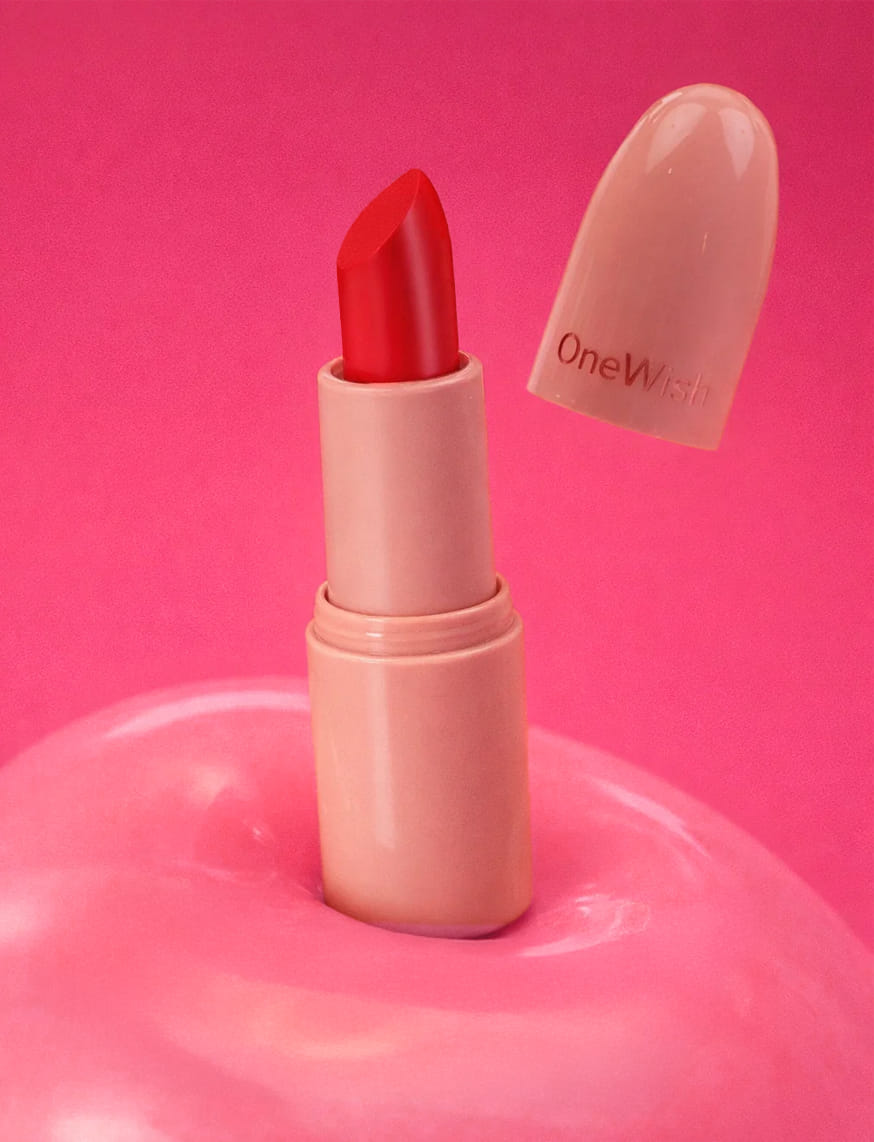 Creamy Matte Lipstick – 03 Coral Coded