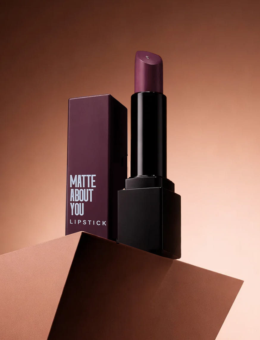 Matte About You Lipstick: 11 Cocoa Crush