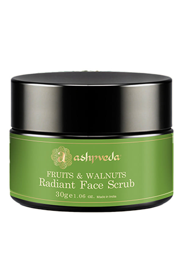 Fruits & Walnuts Radiant Face Scrub for Deep Exfoliation | Helpful for Dead Skin, Smooth and Clear Complexation, Tan Removal, Skin Hydration & Exfoliation (30gm)