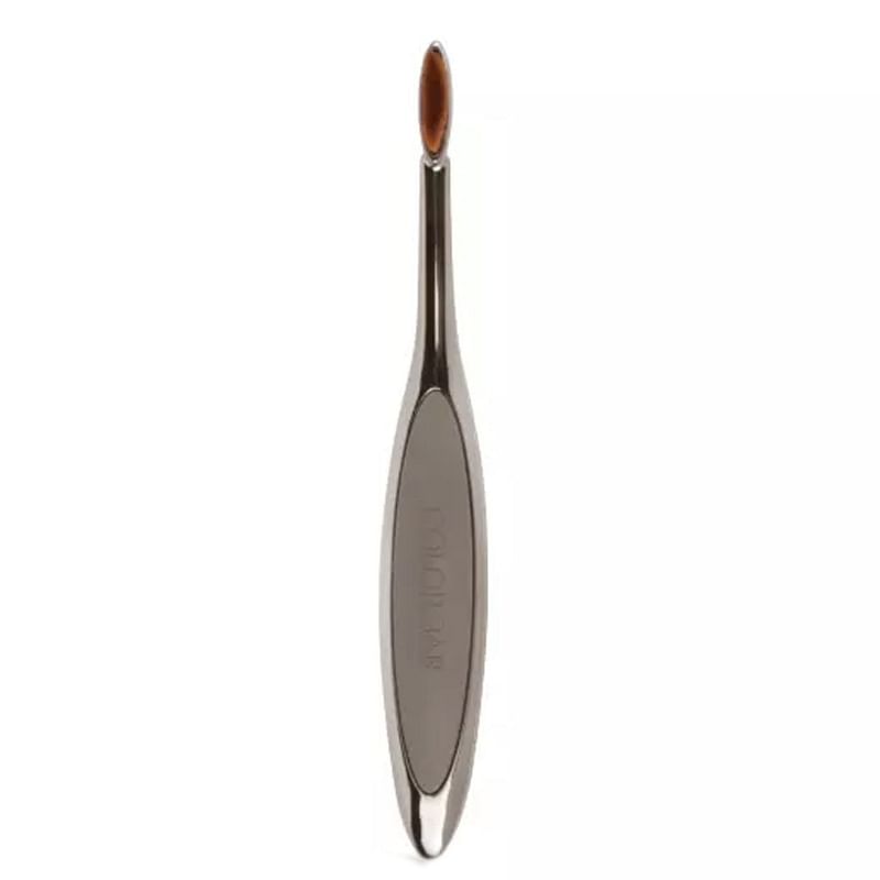 Pro Oval Eye Brush
