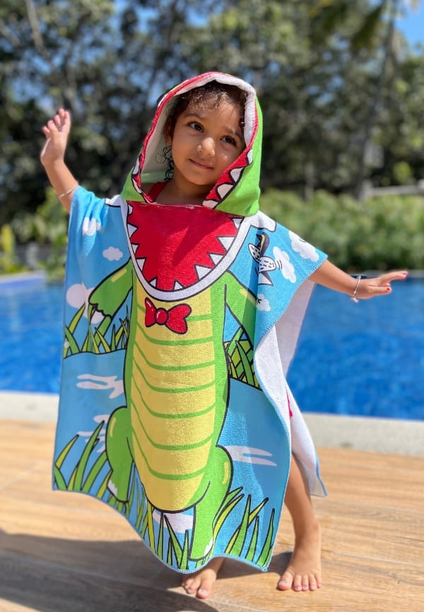 Hooded Kids Towel – Crocodile Design