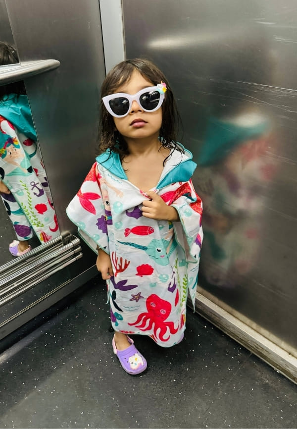 Hooded Kids Towel – Green Sea Mermaid Design