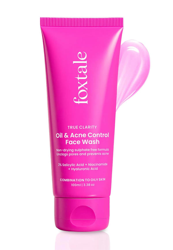 True Clarity Oil and Acne Control Face Wash