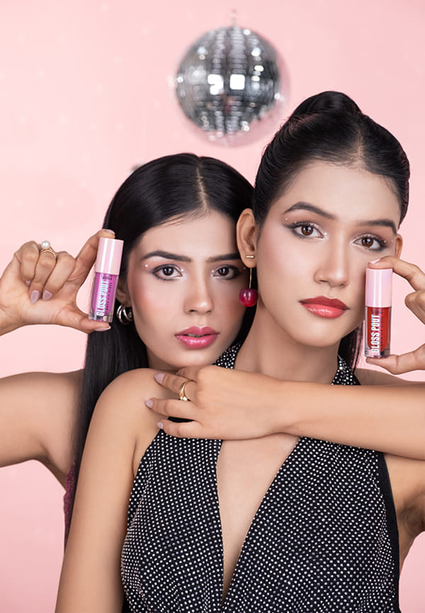 Pout Shimmer Lip Gloss – thumbnail 5
