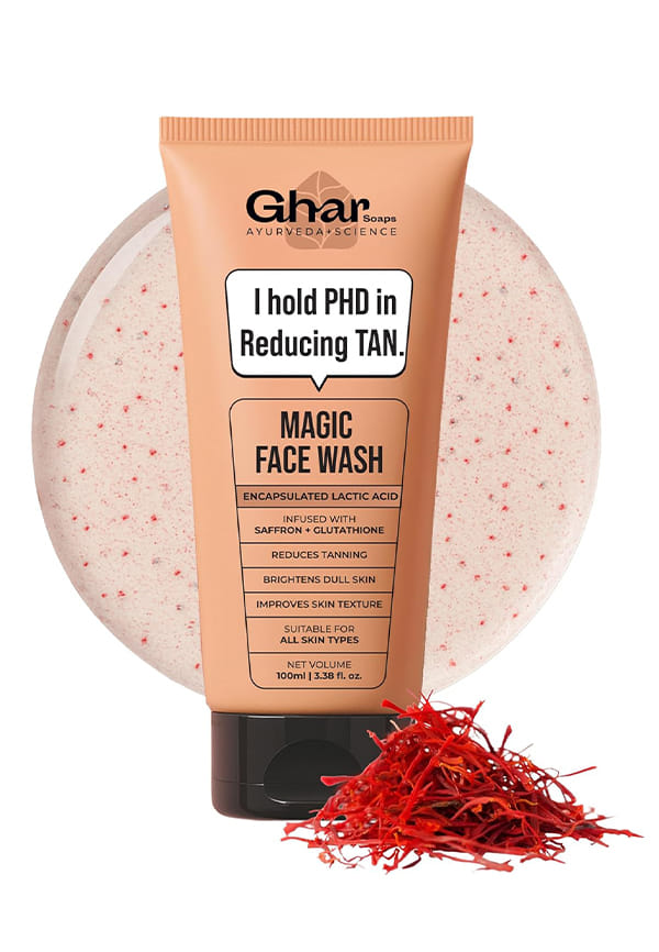 Magic De-Tan Face Wash With Saffron & Glutathione