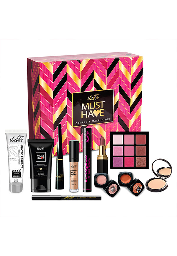 Must Have Complete Makeup Box Must Have Complete Makeup Box