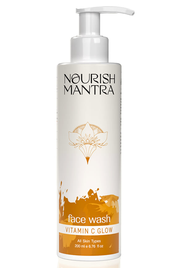 Vitamin C Glow Face Wash with Aloe Vera for Bright & Glowing Skin