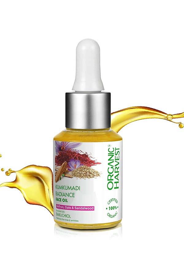 Kumkumadi Tailam Oil with Saffron and Combination of 9 Oils