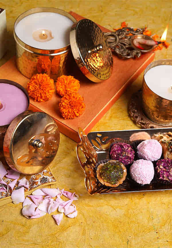 Raatrani And Mint Luxury Copper Candle - M – thumbnail 2