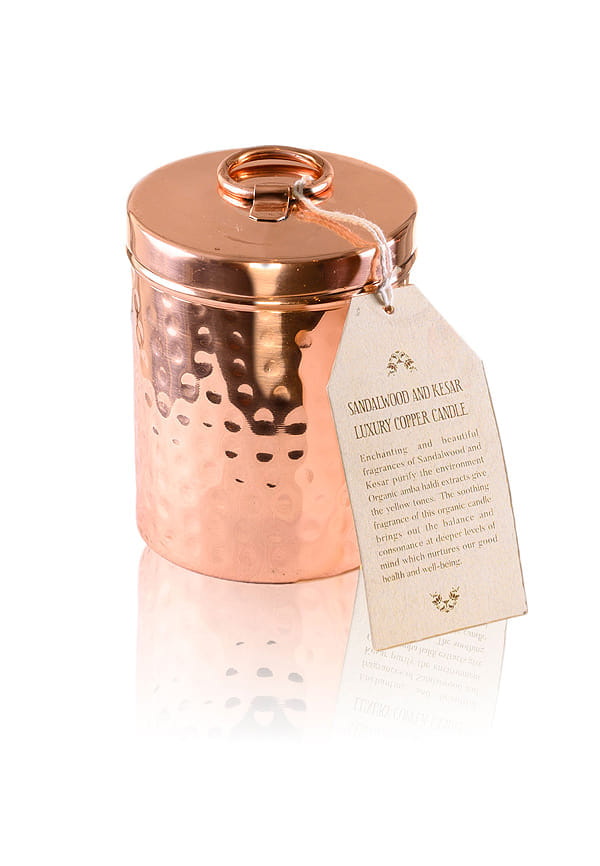 Sandalwood And Kesar Luxury Copper Candle - M – thumbnail 3