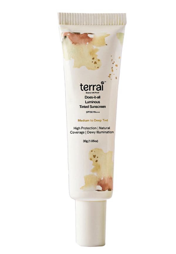 Luminous Tinted Sunscreen SPF 50 PA+++ Luminous Tinted Sunscreen SPF 50 PA+++