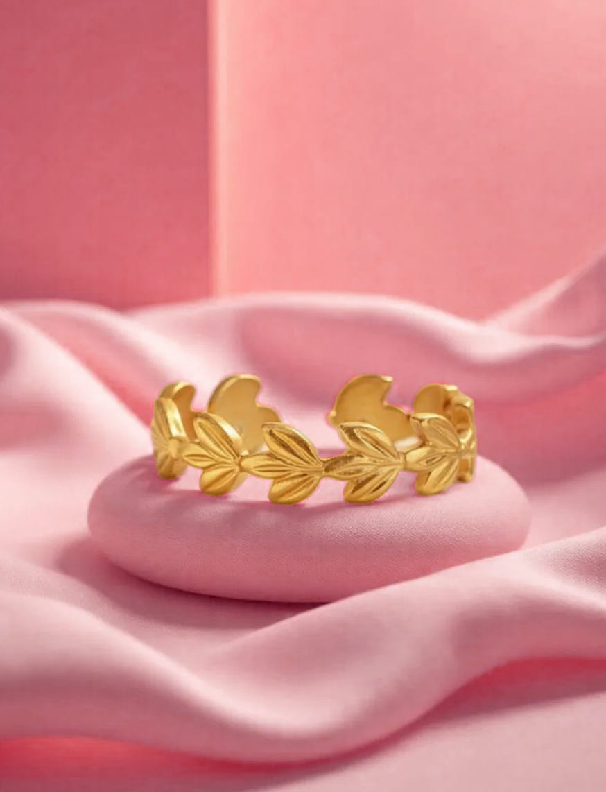 Golden Leaf Ring