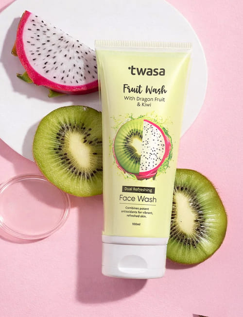 Fruit Face Wash With Dragon Fruit And Kiwi