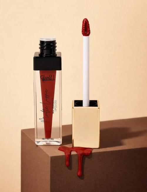 Matte Lippie Liquid Lipstick - 19 Super Red