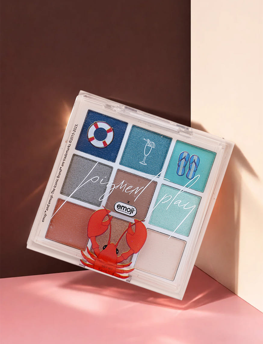 Emoji Eyeshadow Palette - Beach Please