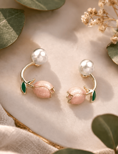 Tulip Petal Pearl Earrings Tulip Petal Pearl Earrings
