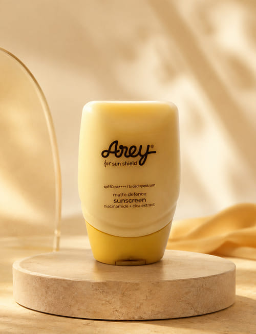 Matte Defence 50 PA ++++ Sunscreen