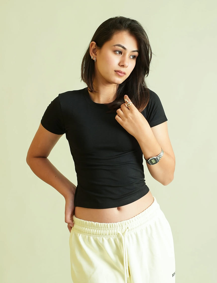 Basic IT Girl Baby Tee For Women - Black – thumbnail 5