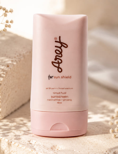 Tinted Fluid SPF 50 PA++++ Sunscreen Tinted Fluid SPF 50 PA++++ Sunscreen