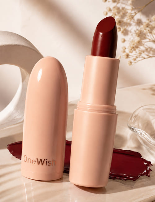 Creamy Matte Lipstick – 11 Raisin Hell